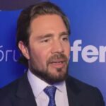 Daniel Vorcaro, ex-proprietário do Banco Master, investigado por operações suspeitas com fundos de investimento.