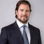 Banqueiro Daniel Vorcaro, dono do Banco Master, que está preso e avalia delação premiada.