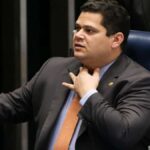 Davi Alcolumbre, presidente do Senado Federal, em sessão plenária.