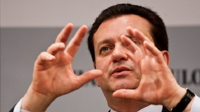 Gilberto Kassab, presidente do PSD, durante evento político em 2026