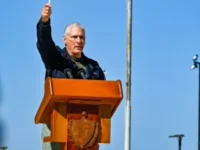 Montagem com o ditador cubano Miguel Díaz-Canel e o presidente dos EUA Donald Trump lado a lado