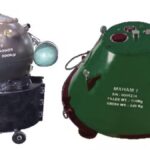 Navio petroleiro navegando no Estreito de Ormuz sob tensão geopolítica devido às minas navais do Irã.