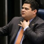 Davi Alcolumbre durante sessão do Senado sobre indicação ao Supremo