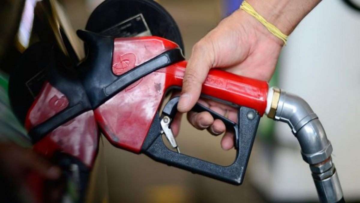 Bomba de diesel em posto de combustíveis de São Paulo