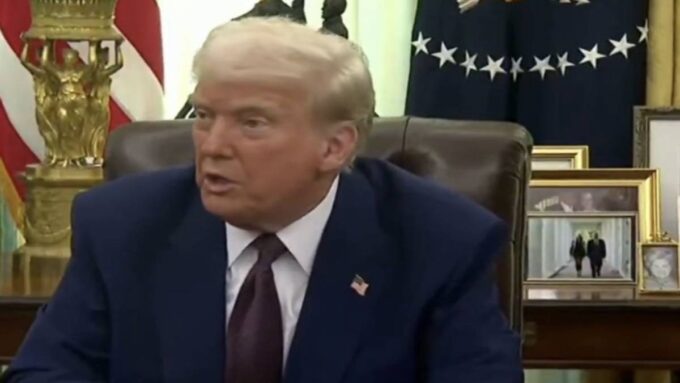 Donald Trump fala sobre ação naval dos Estados Unidos no Estreito de Ormuz