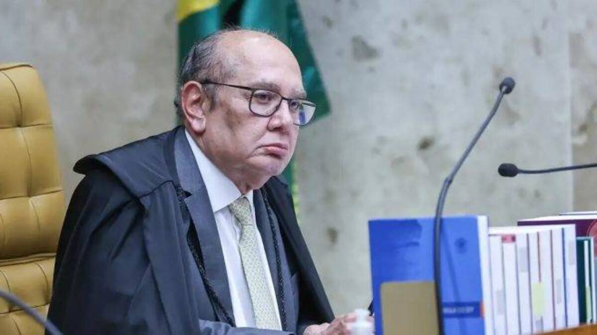 Ministro Gilmar Mendes durante sessão do Supremo Tribunal Federal