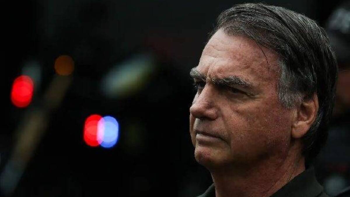Jair Bolsonaro em imagem relacionada à conclusão da Polícia Federal sobre investigações
