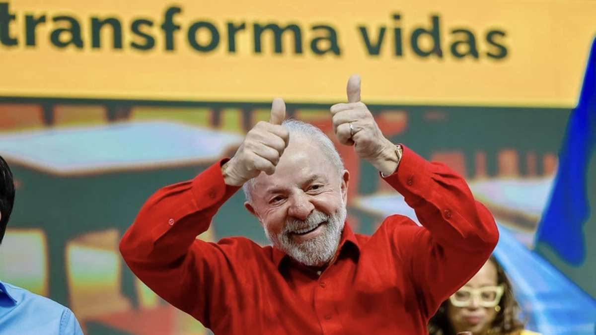 Lula e Guilherme Boulos no debate sobre regulação dos entregadores por aplicativo