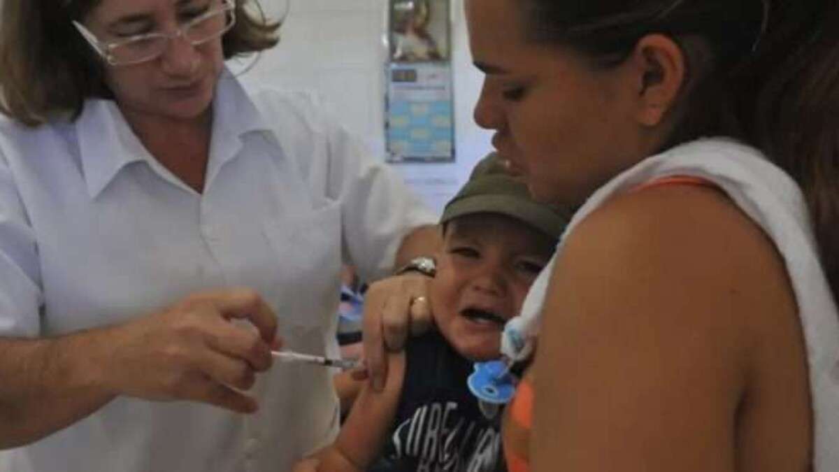 Luiz Inácio Lula da Silva em anúncio relacionado ao Ministério da Saúde