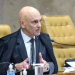 Alexandre de Moraes durante sessão do STF