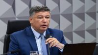 Senador Carlos Viana fala sobre assinaturas da CPMI do Master