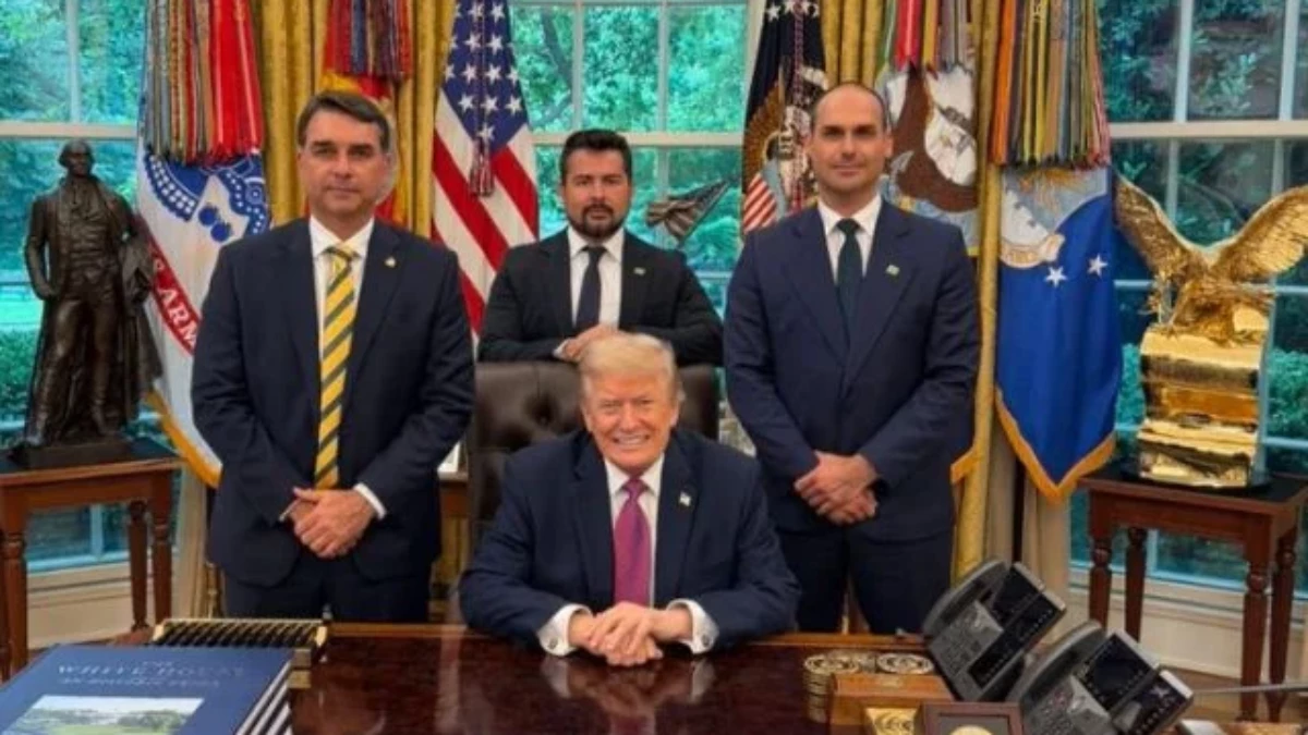Donald Trump e Paulo Figueiredo em contexto de reunião na Casa Branca