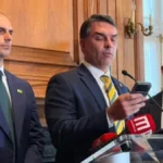 Flávio Bolsonaro durante agenda em Washington após encontro com Donald Trump