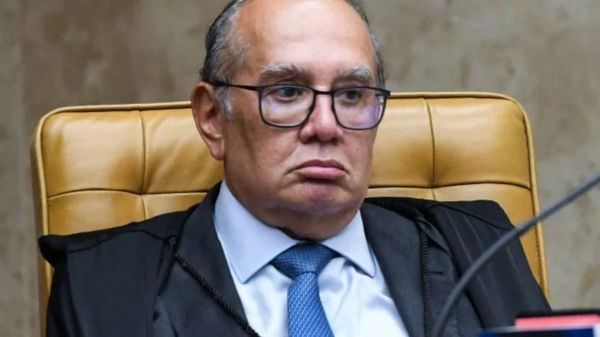 Ministro Gilmar Mendes durante sessão no STF
