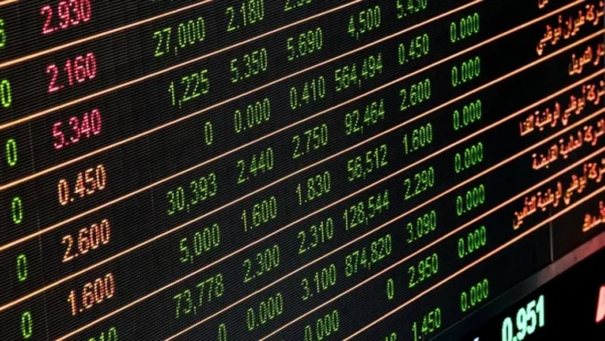 Painel do Ibovespa na B3 durante queda da bolsa brasileira