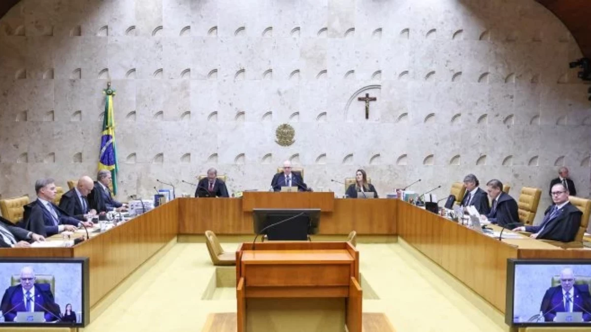 Plenário do Supremo Tribunal Federal em sessão institucional