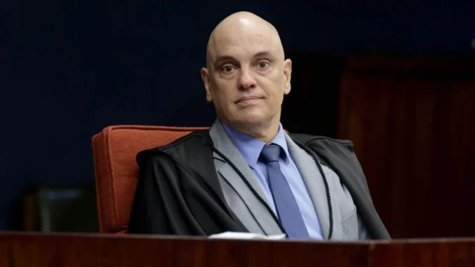 Ministro Alexandre de Moraes, do STF, alvo de ação judicial movida por empresas americanas na Flórida