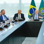 Ministro Alexandre Silveira anuncia proposta para elevar mistura de etanol na gasolina