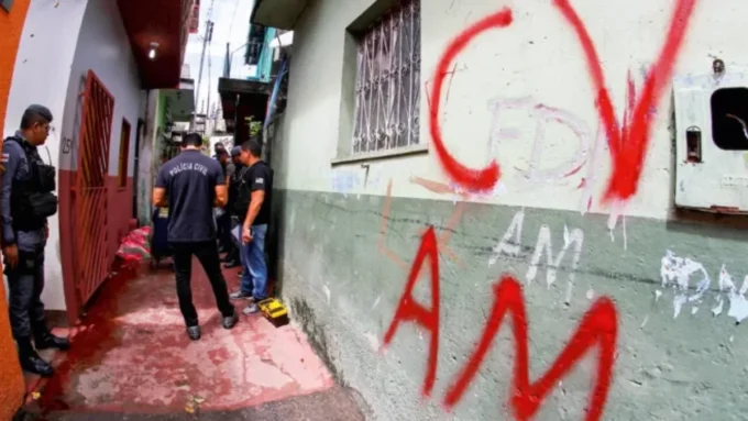 Pesquisa AtlasIntel sobre apoio à classificação de PCC e CV como organizações terroristas