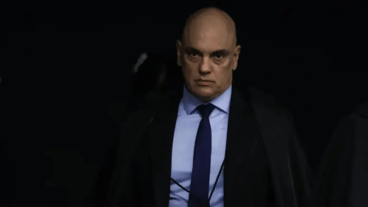 Ministro Edson Fachin, presidente do STF, em decisão sobre defesa de Moraes nos EUA