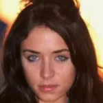 Michele, modelo alemã desaparecida em 2015 e citada em arquivos ligados a Jeffrey Epstein