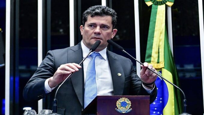Sergio Moro durante agenda política no Paraná